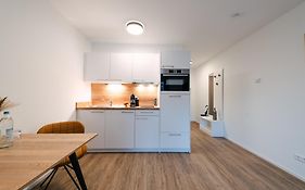 Zentrahome - Zentral Business Outlet Smarttv Balkon